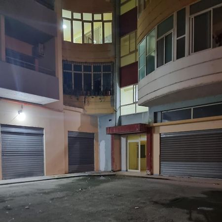 Studio Of Shpresa Vlore Exterior photo