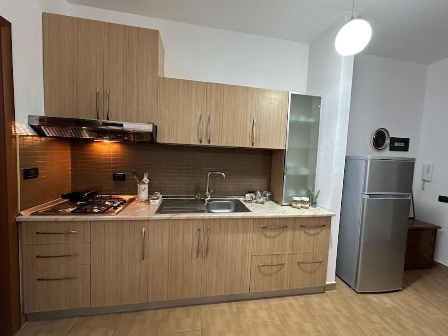 Studio Of Shpresa Vlore Exterior photo